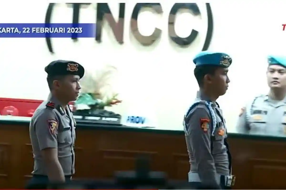 Martin Simanjuntak Tanggapi Hasil Sidang Kode Etik Bharada E Tetap Jadi Polisi dan Demosi 1 Tahun