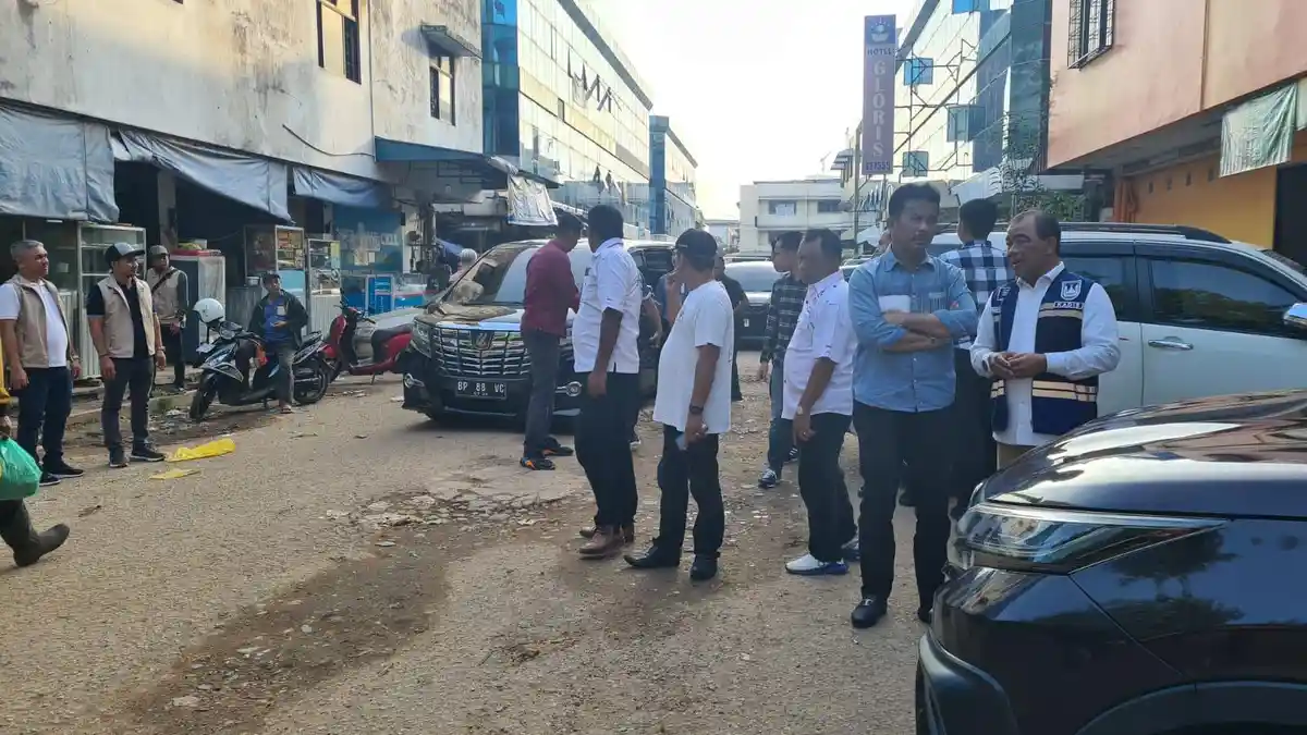 BREAKING NEWS - Mendag Zulkifli Hasan Sidak Pasar Tos 3000 Batam