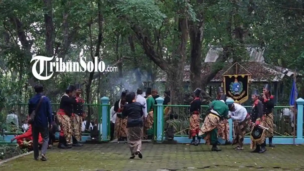 Alas Krendowahono di Karanganyar Dikenal Angker, Ada Mitos Jangan Menoleh Jika Ada yang Memanggil