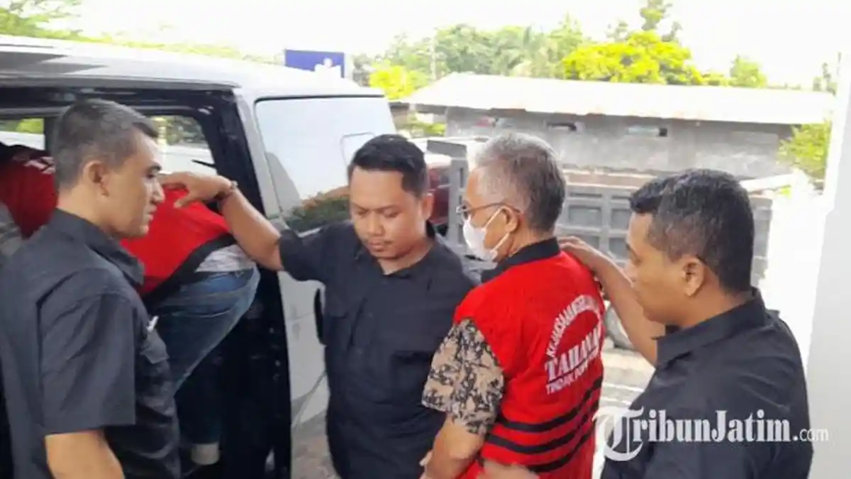 2 Orang Ditahan Terkait Dugaan Kasus Korupsi Pisang Mas Kirana Lumajang