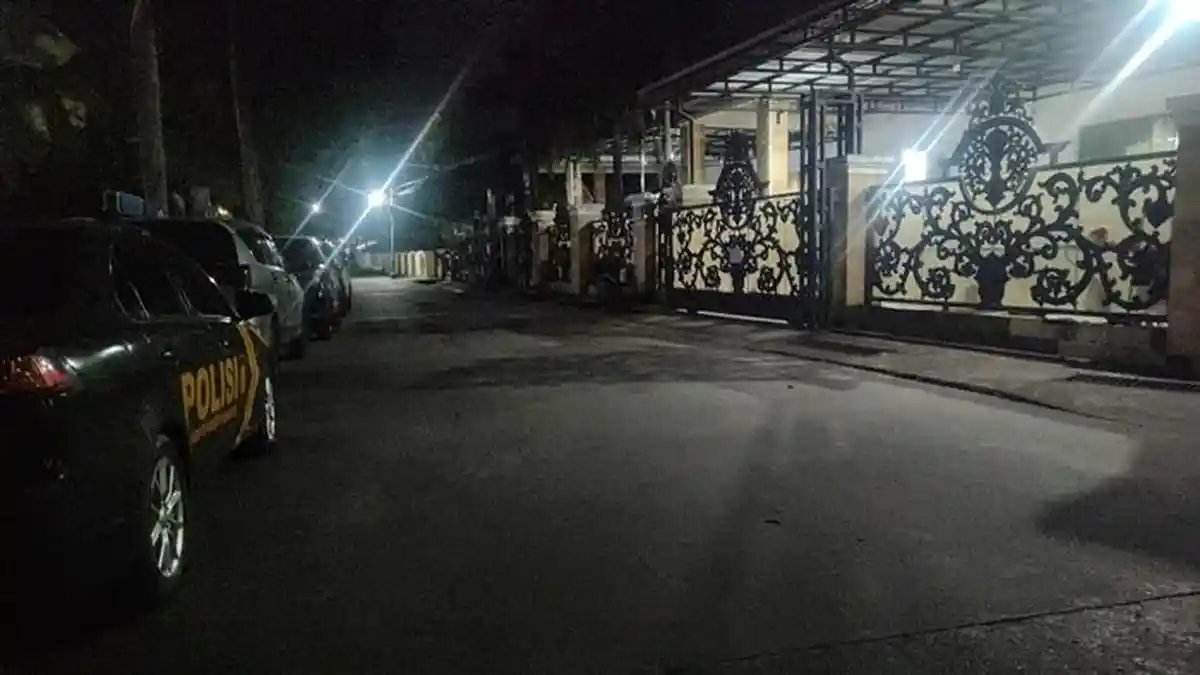 BREAKING NEWS: Rumah Mantan Gubernur Kaltim Digeledah KPK