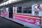 Penyebab-Gerbong-Kereta-Khusus-Wanita-di-Letakan-di-Ujung-Rangkaian-Begini-Alasan-Strategisnya.jpg