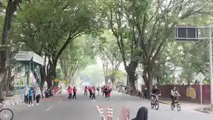 Car-Free-Day-di-Padang-Diselimuti-Kabut-Asap.jpg