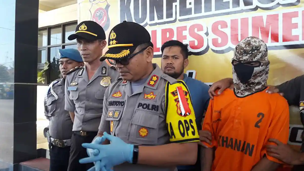 Video Syur Sumedang Itu Pertama Kali Dikirim Pemeran Pria ke Bibi Pemeran Wanita