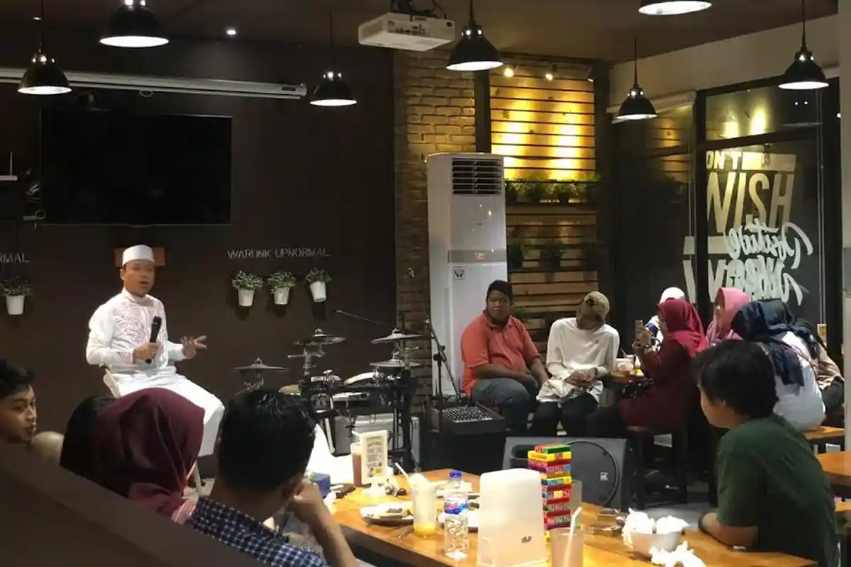 Diskon 50% di Warunk Upnormal Makassar Setiap Hari Kamis, Ini Syaratnya