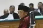 Fuad Amin Imron Jalani Sidang Perdana