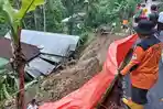 Talud-setinggi-sekitar-10-meter-longsor.jpg