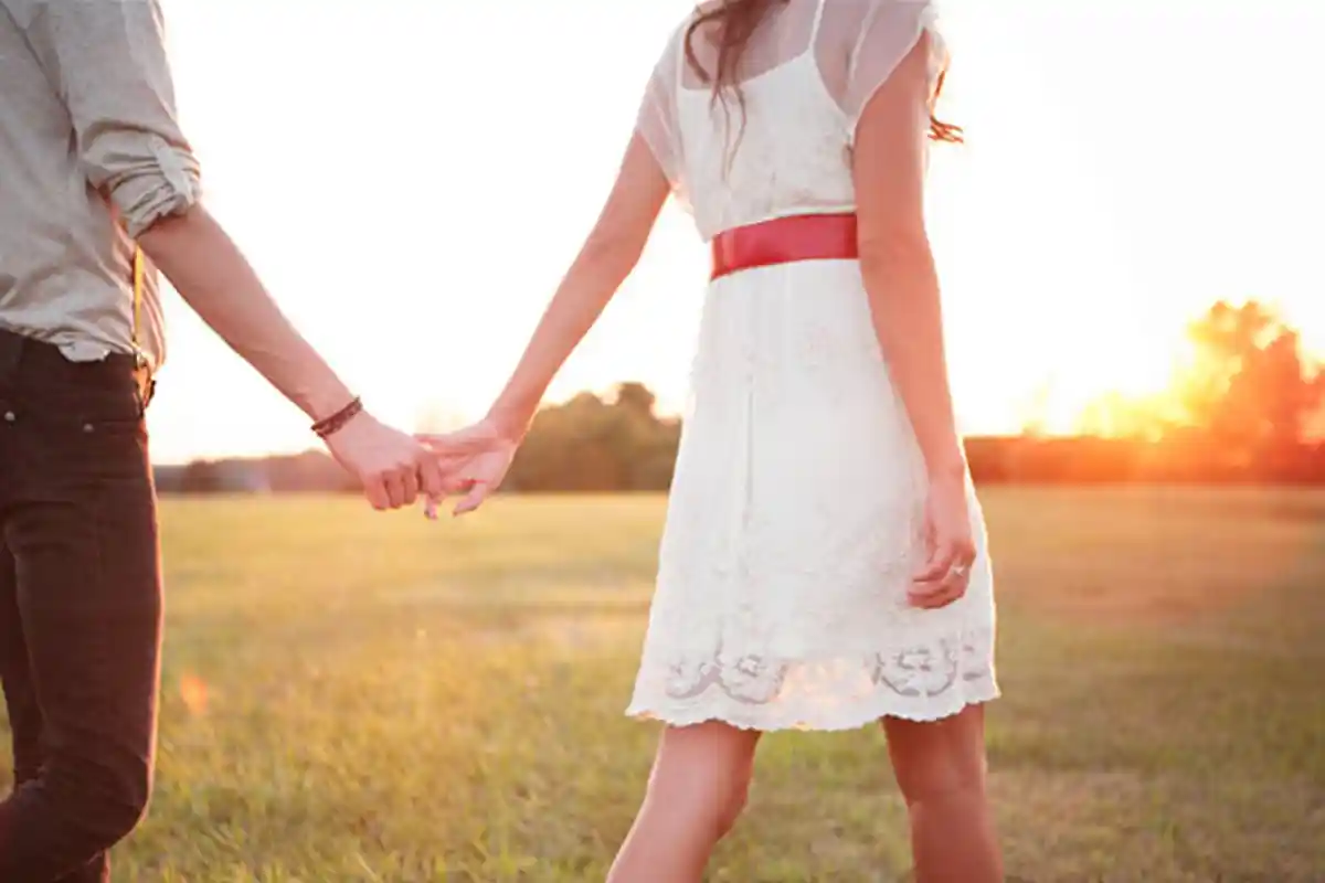 Arti Kata Bahasa Gaul Populer dengan Kode 2421m4, 5451m0, dan 4EAE, Berkaitan dengan 'Sasimo'