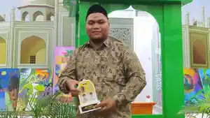 Rahmat-Ahmad-23-penyandang-disabilitas-yang-mampu-menghafal-5-Juz-Al-Quran.jpg