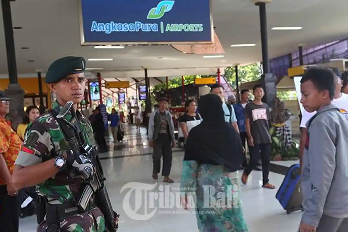 BREAKING NEWS: Penumpang Pesawat Bandara Ngurah Rai Bali Dievakuasi karena Ancaman Bom