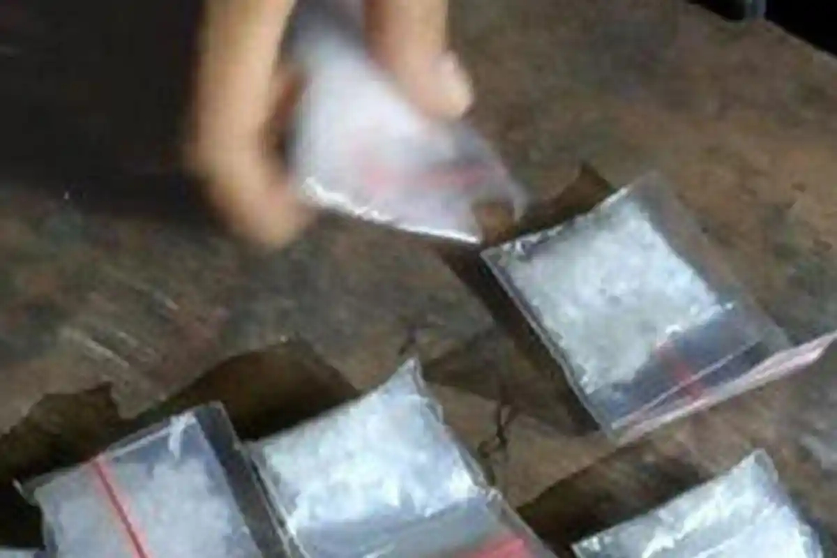 2 Pria di Sumbawa Diduga Terlibat Kasus Narkoba, Sabu Disimpan Dalam Kotak Hitam dan Celana