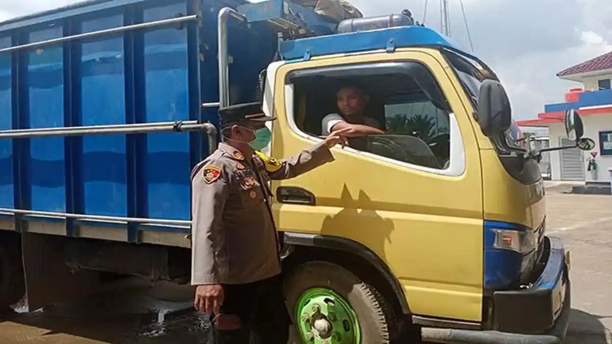 Sopir Akui Pengisian BBM Jenis Solar di SPBU Ikuti Peraturan