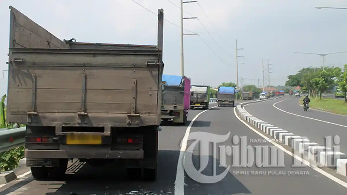 Truk Parkir Liar dan Nyawa Ibu Asal Karangasem yang Melayang di Jalan IB Mantra