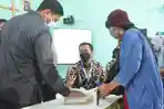 operasi-pasar-minyak-goreng-di-bandar-lor-kediri.jpg