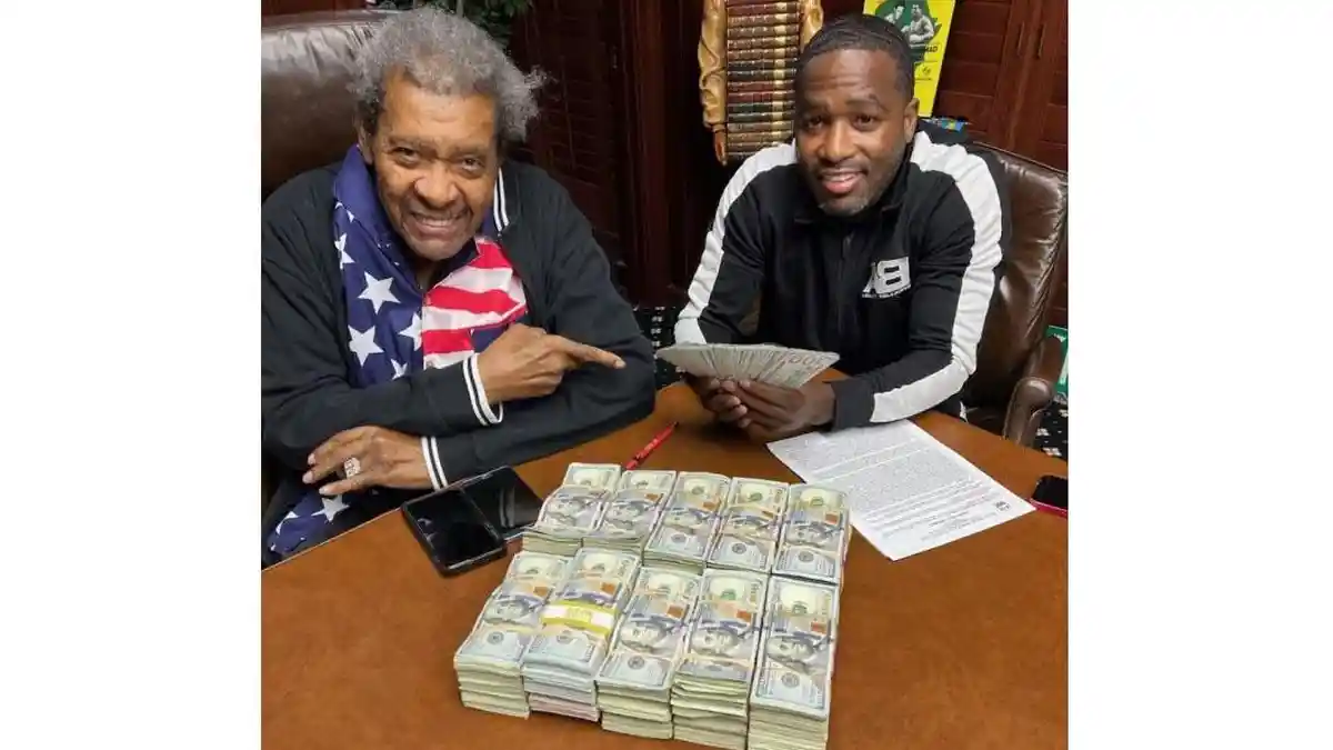 Jadwal Tinju Dunia, Don King menandatangani Kontrak Dengan Adrien Broner 