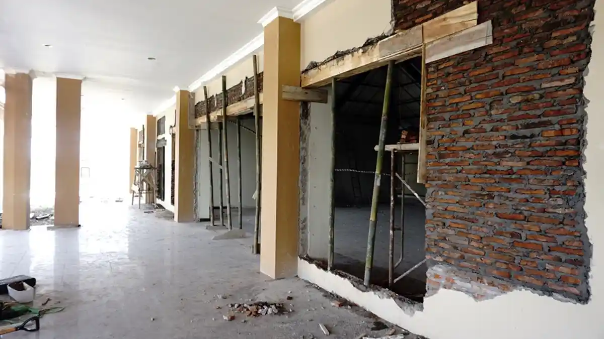 Rumdin Masih Dirombak, Bupati Kendal Beserta Keluarga Masih Ngontrak di Langenharjo