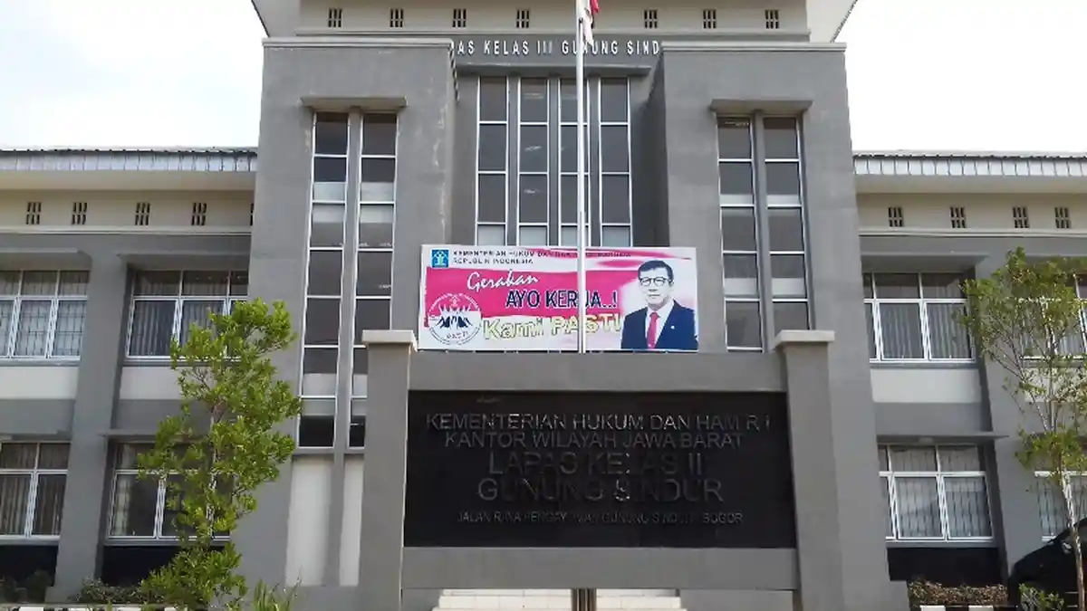 Ogah Makanan Pembagian, Gayus Pilih Makan di Kantin Lapas