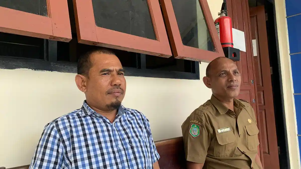 Bendahara Kantor Camat Mandioli Selatan di Halmahera Selatan Diduga Potong Gaji PTT