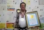 Leprid Beri Penghargaan Herman Andikara