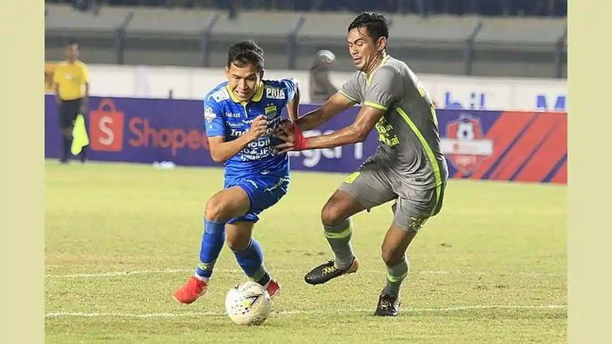 Jadwal Persib Bandung, Robert Alberts Senang, Rahmad Darmawan Kecewa