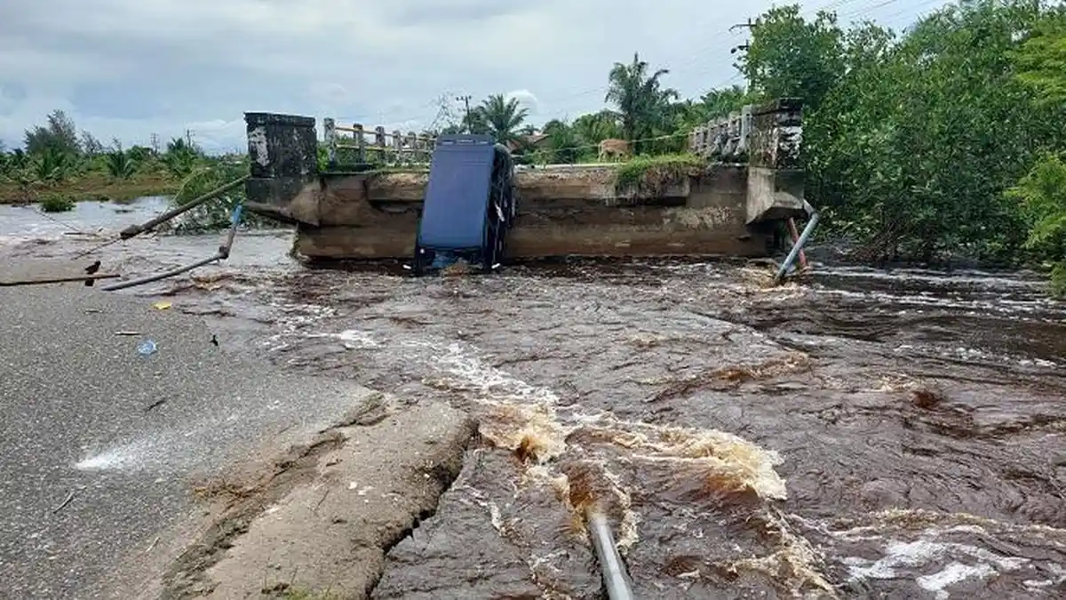 Komplit! Aceh Singkil Lumpuh, Jalan Putus, Listrik Padam dan Jaringan Komunikasi Mati
