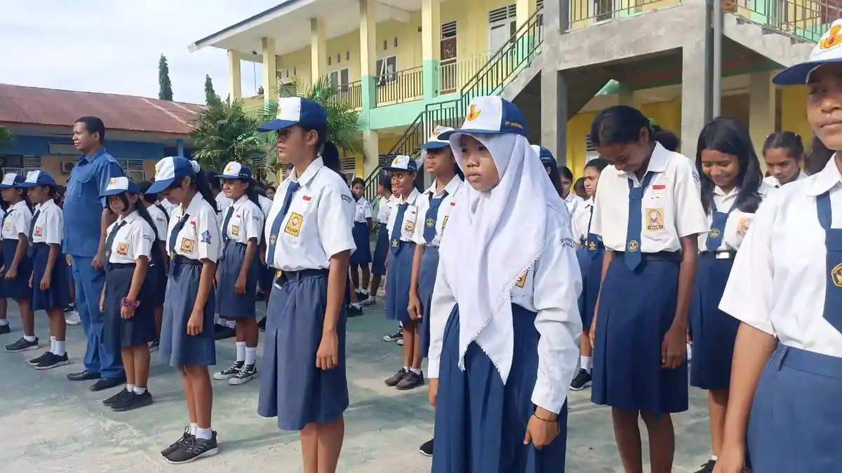 Guru di Sikka Minta Pemerintah Jangan Lupa Perhatikan Nasib Mereka