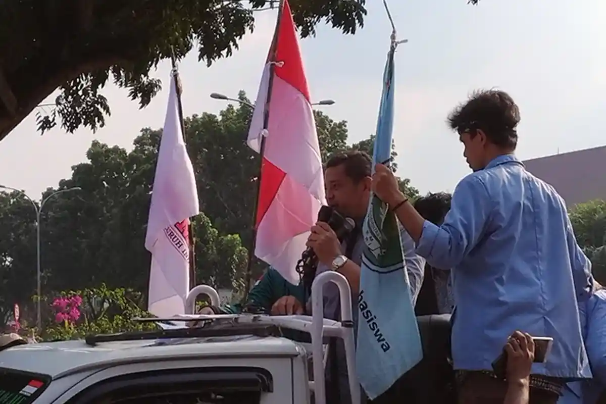 Temui Massa Aksi Demo Mahasiswa se-Indonesia, Ini yang Disampaikan Anggota DPRD Provinsi Riau