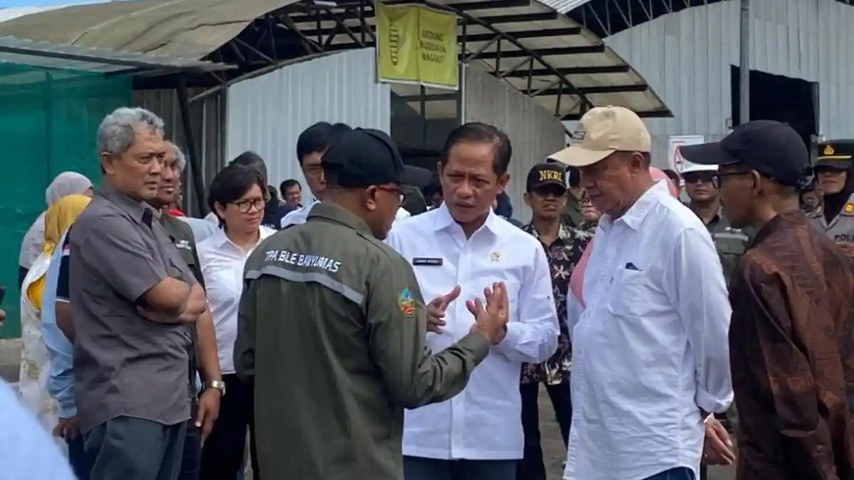 Jadi Percontohan Dunia, Menteri Lingkungan Hidup Hanif Puji Pengelolaan Sampah di Banyumas