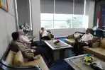 Pimpinan DPRD Sulbar Temui Gubernur SDK, Bahas Tantangan Fiskal