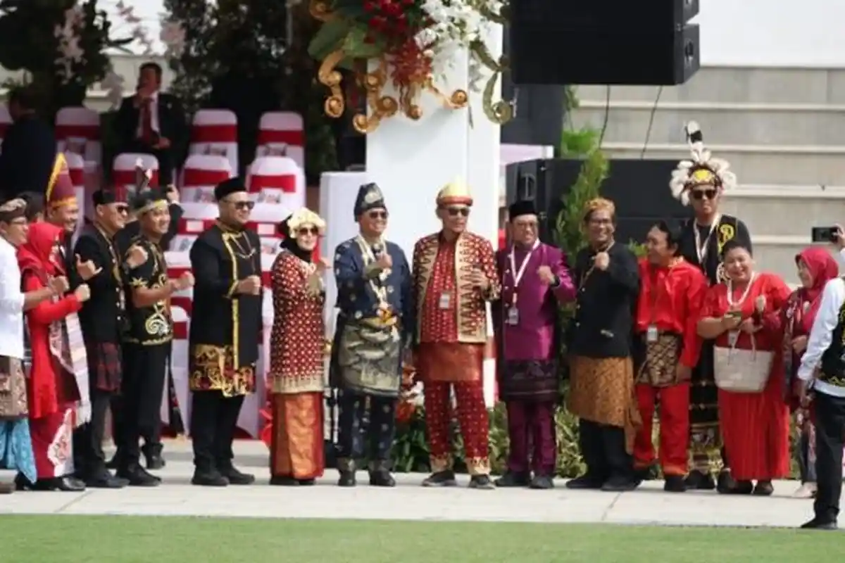 10 Potret Keseruan di Balik Layar Upacara HUT Kemerdekaan RI ke-79 di IKN Nusantara, Kaltim - POTRET-DI-BALIK-LAYAR-UPACARA-HUT-KEMERDEKAAN-RI-KE-79-5.jpg
