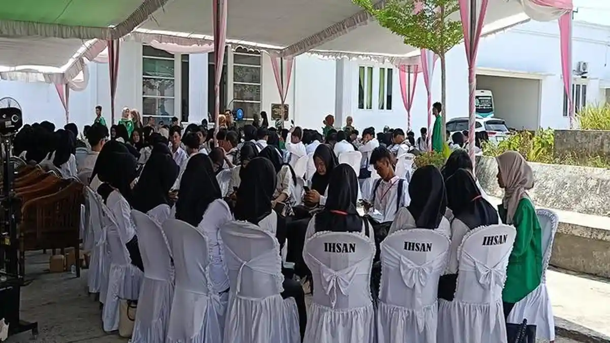 201 Maba Uniski Ikuti Pengenalan Kampus,Rektor Harap Dapat Berpedoman 3 Pilar
