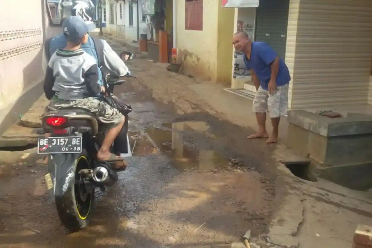 Lapor, Pipa PDAM di Jalan Kamboja Sudah Sebulan Bocor