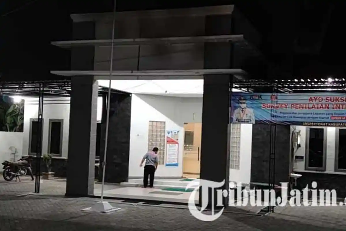 Kantor Inspektorat Kabupaten Probolinggo Digeledah KPK, Tutug Edi Utomo: Mohon Maaf