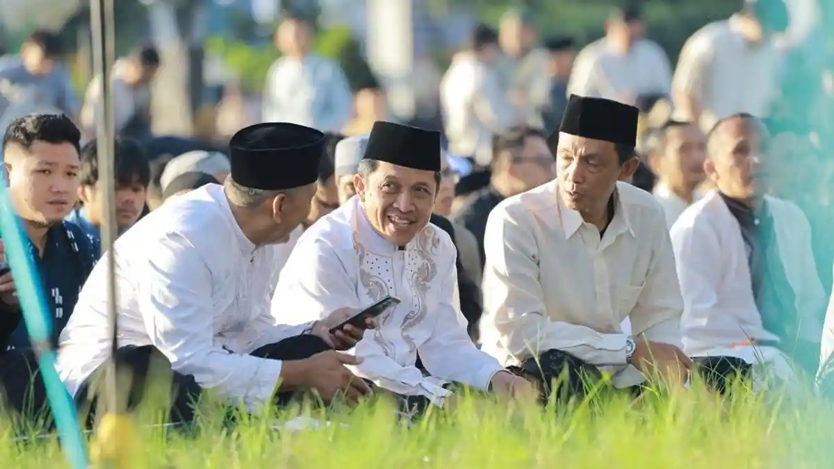 Hadiri Salat Idulfitri di Alun-Alun Wonosobo, Bupati Afif Serukan Semangat Membangun Daerah