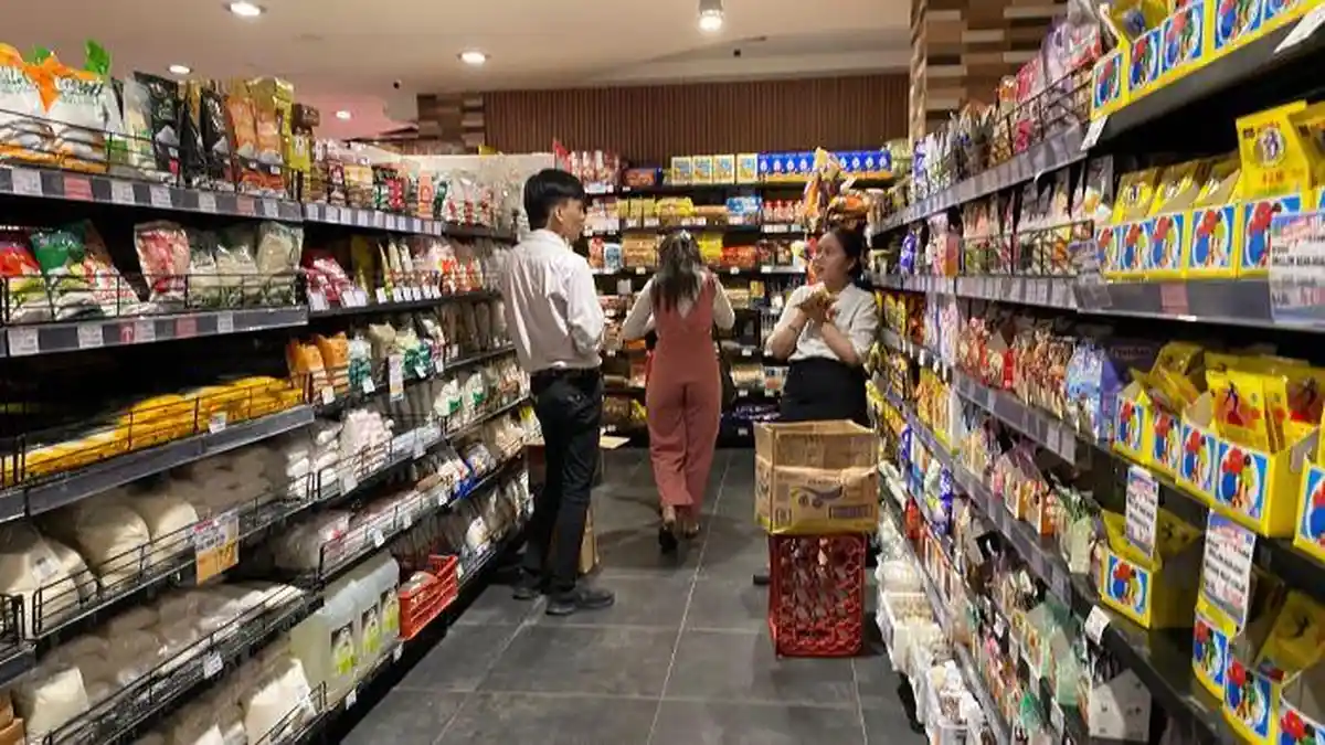 Harga Terkini Bahan Kue di Pasar Swalayan Manado Sulawesi Utara, Stok Masih Melimpah