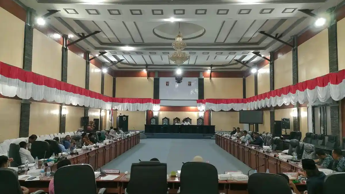 Hari Ini DPRD Maluku Tengah Rapat Paripurna Penetapan Pimpinan Definitif
