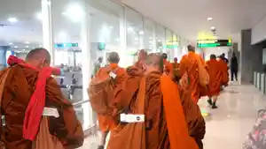 Kedatangan-50-Bhikkhu-peserta-kegiatan-Indonesia-Walk-for-Peace.jpg
