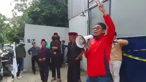 Almamater-Lima3.jpg