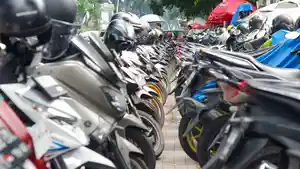 Warga-Protes-Bayar-Parkir-hingga-Rp-4-Ribu-di-Perpustakaan-Jateng-Kadis-Arpus-Target-Pendapatan.jpg