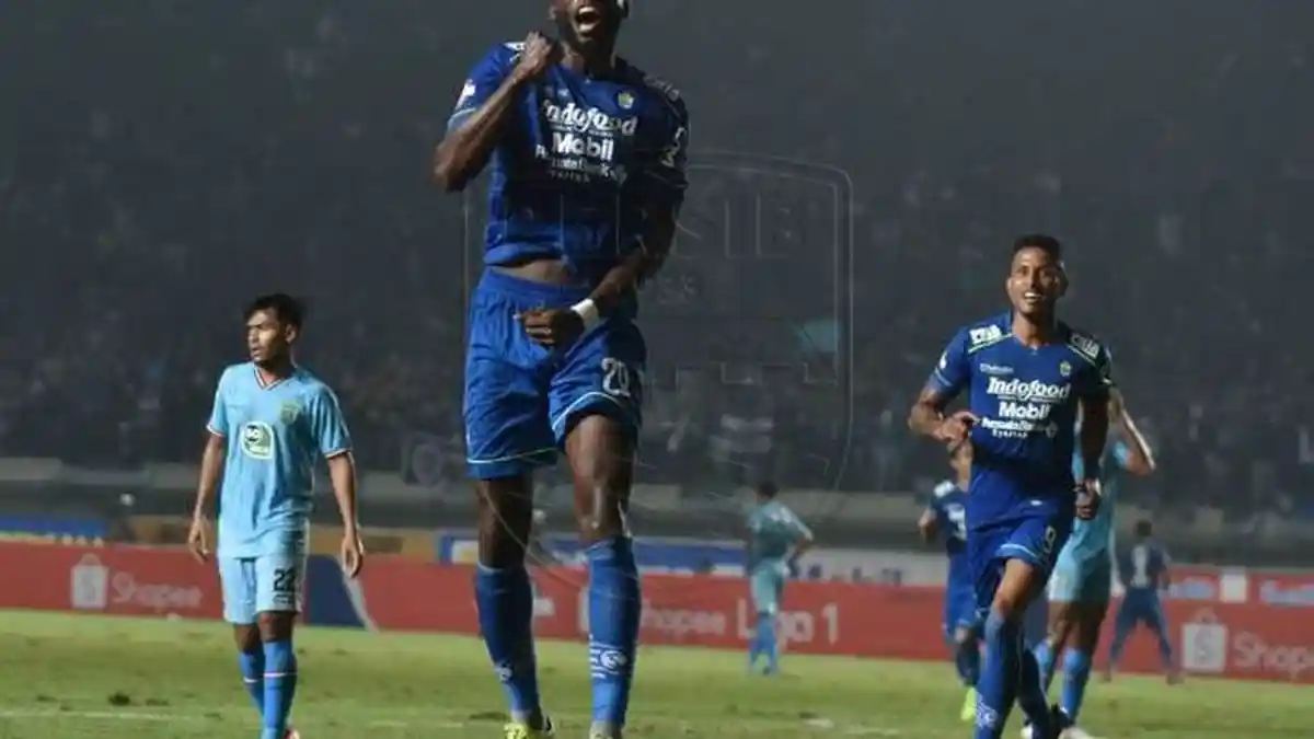 Persib Bandung Sulit Cari Tempat Latihan, Pemain Berlatih di Rumah Masing-masing?