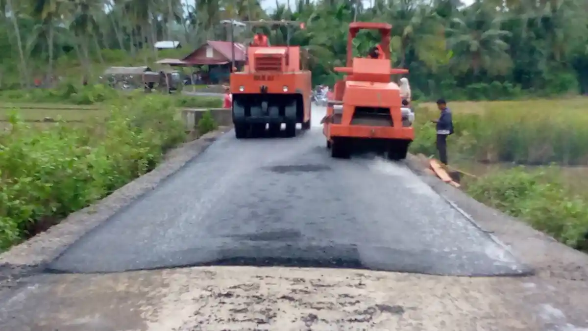 Jalan Kunyet Padang Tiji Akhirnya Diaspal, Gunakan APBK-P Rp 2,5 Miliar