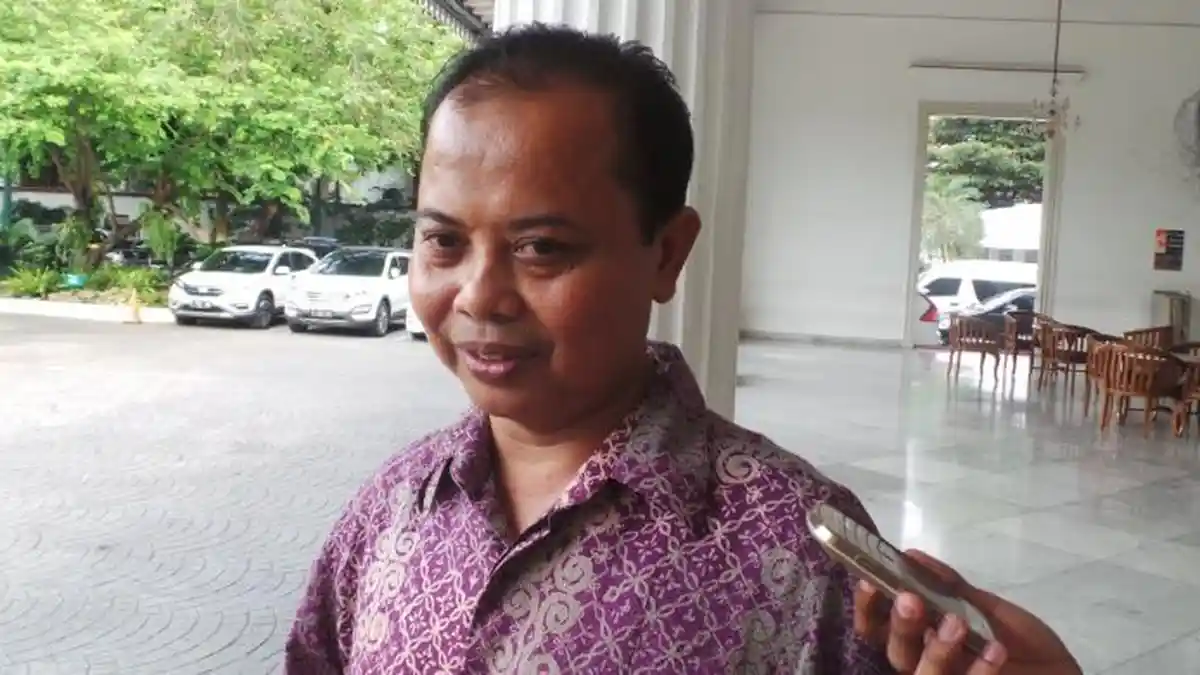 Hari Pertama Pendaftaran Pasangan Calon Gubernur DKI, KPUD Kumpulkan Verifikator