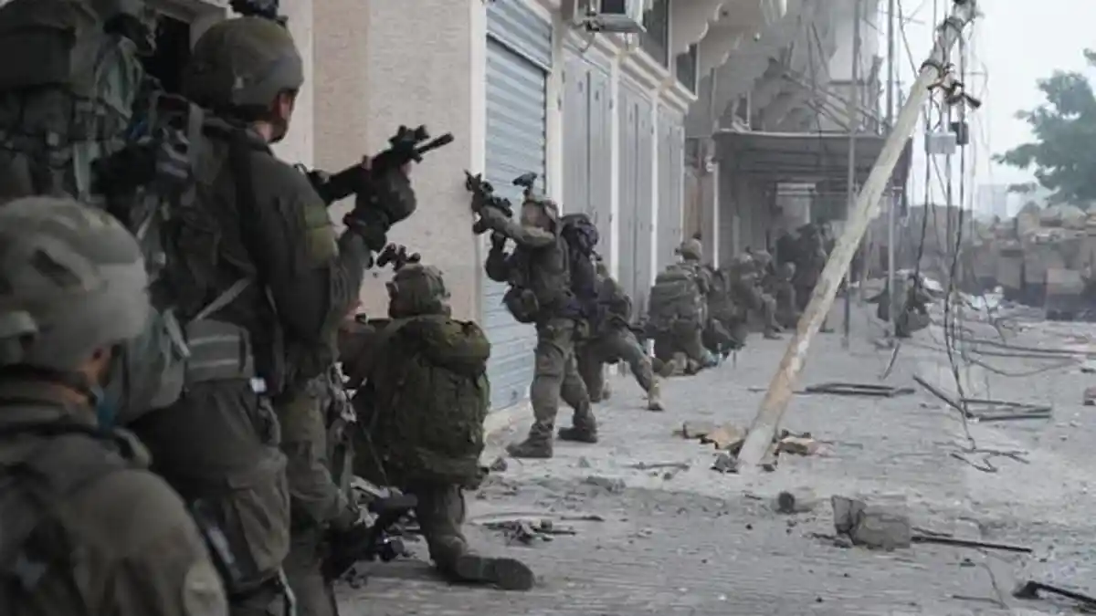 Pasukan Israel Kepung Rumah Pemimpin Hamas Yahya Al-Sinwar di Khan Younis Gaza Selatan