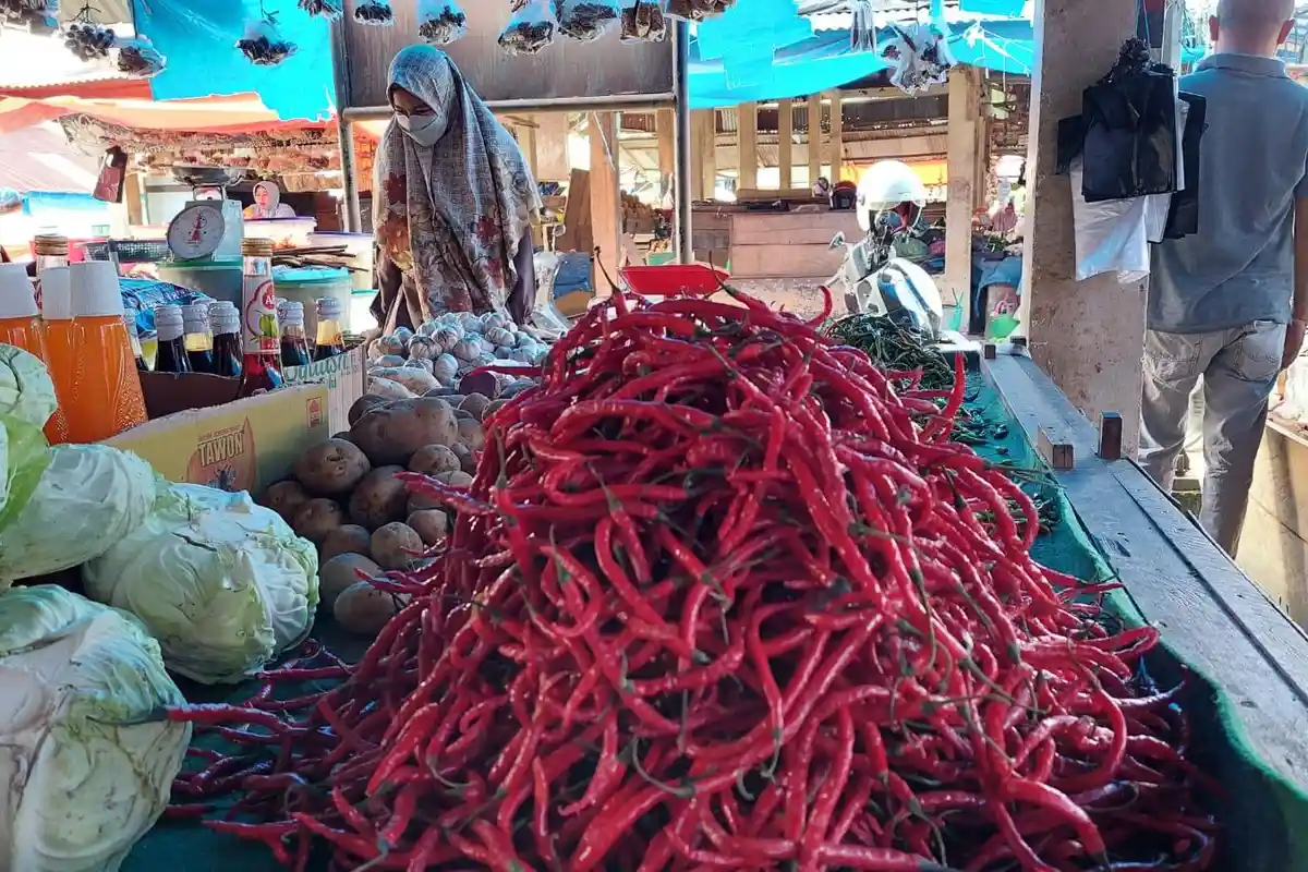 Harga Cabai Merah di Pasar Lebak Bungur Tebo, Mulai Turun di Level Rp 60 Ribu per Kg