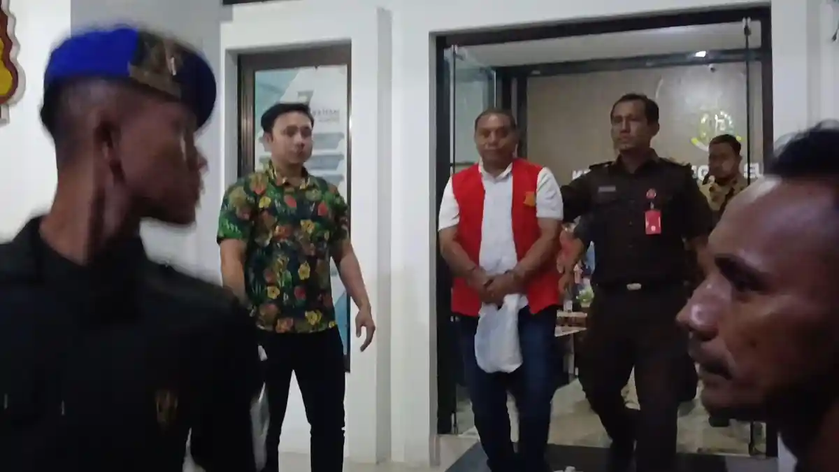 Sekretaris KPU Sumba Timur Kembali Jadi Tersangka Setelah Bebas 2 Hari
