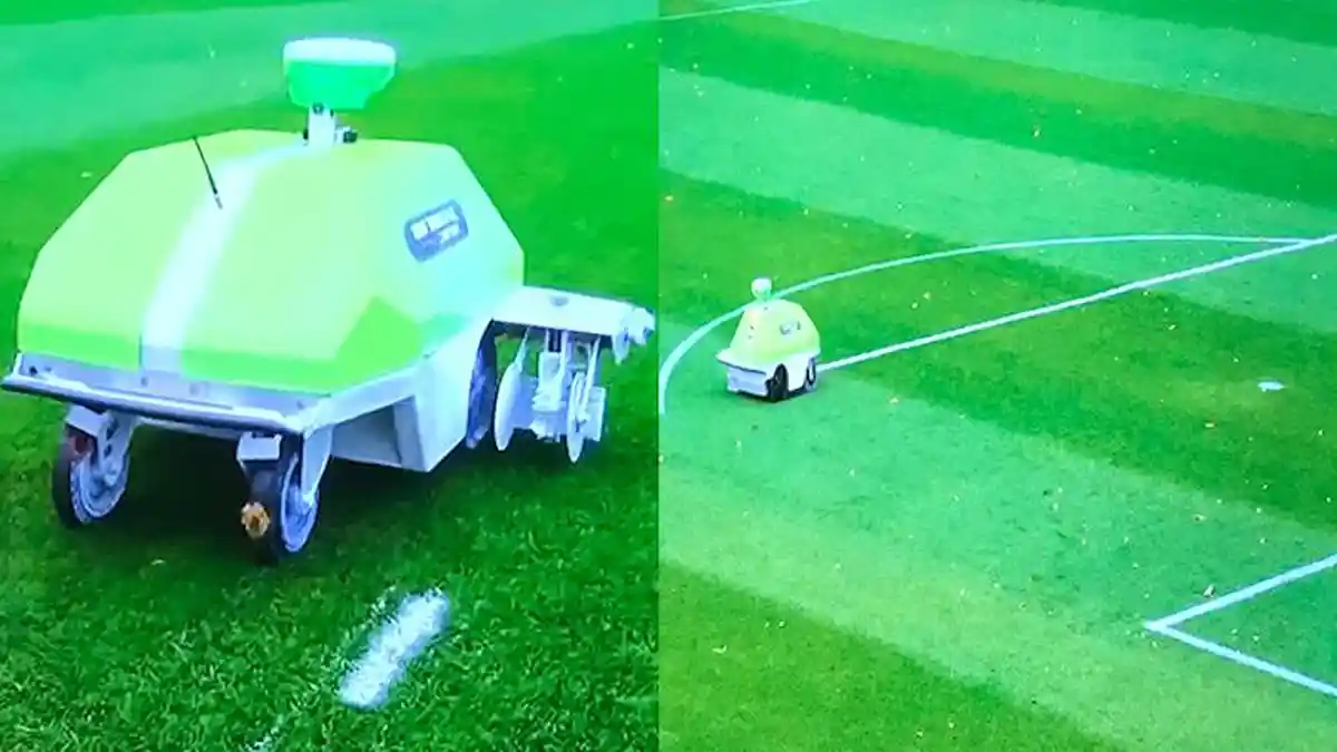 Pakai Robot ini Menyiapkan Garis Lapangan Sepakbola Hanya 30 Menit