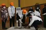peletakan-batu-pertama.jpg