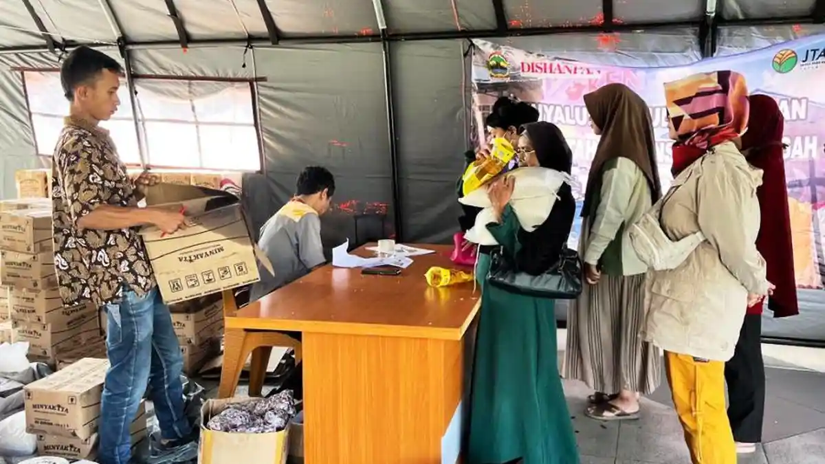 Wonosobo Kembali Gelar Pasar Murah, Bupati Afif Pastikan Stok Pangan Aman Jelang Lebaran