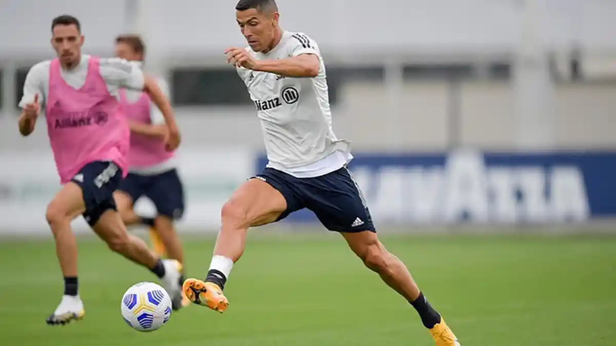 Starting XI Spezia vs Juventus, Pirlo Simpan Ronaldo Mainkan Dybala-Morata, Juga Kiper Buffon