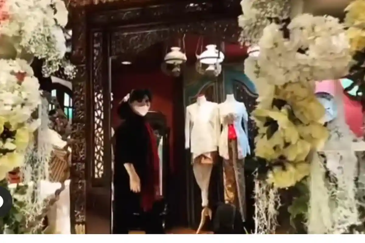 Penampakan Baju Pengantin Ayu Ting Ting dan Adit Muncul, Kode Susul Shaheer Sheikh